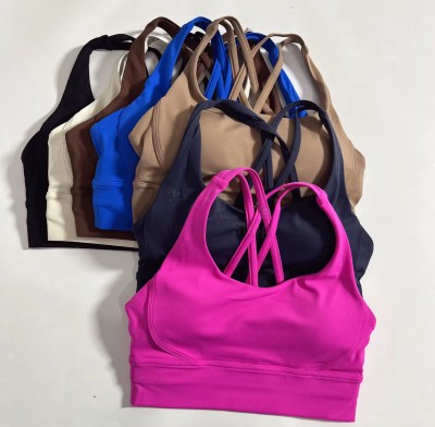 Топ спортивный StrongHold - купить в Акдавлетово